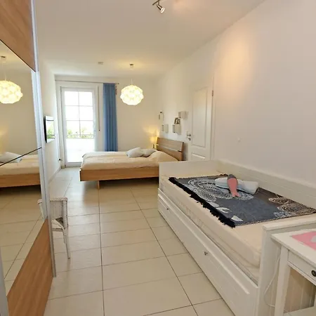 Annika Fewo 03 Apartment *