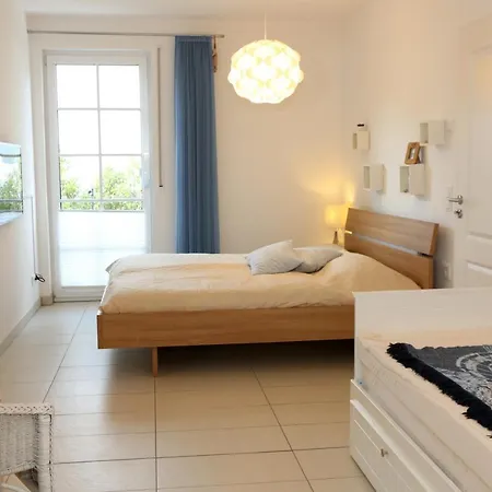 Annika Fewo 03 Apartment *